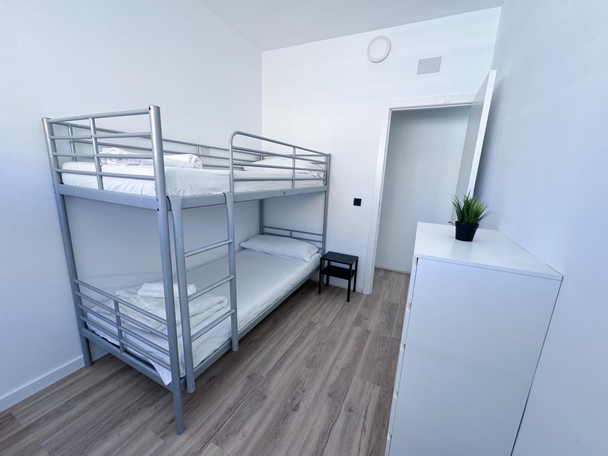 Muede Hostel Торремолінос Екстер'єр фото